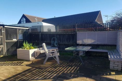 Photo of property in 55 Lowry Avenue, Redwood, Christchurch, 8051