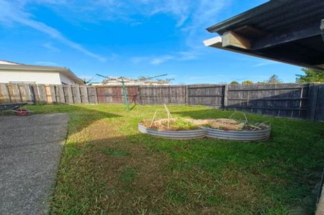 Photo of property in 36 Kamara Road, Glen Eden, Auckland, 0602