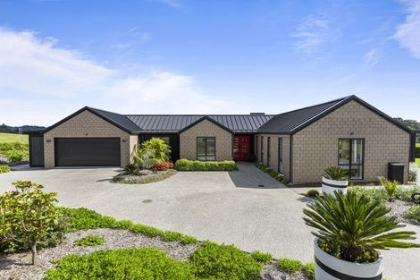 Photo of property in 5 Hurihuri Road, Okura Bush, Silverdale, 0794