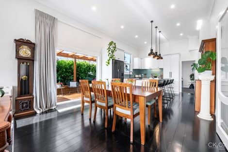 Photo of property in 82 Knights Road, Hutt Central, Lower Hutt, 5010