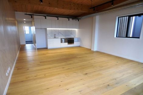 Photo of property in 9/165 Hobsonville Point Road, Hobsonville, Auckland, 0616