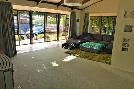 Photo of property in 2/117 Wallace Road, Papatoetoe, Auckland, 2025