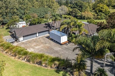 Photo of property in 17 Terry Smyth Drive, Kumeu, 0892