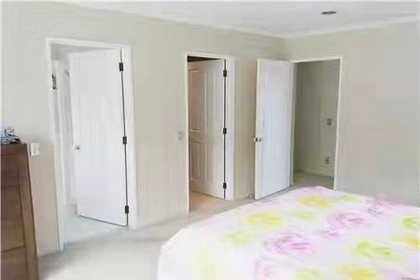 Photo of property in 17 Frank Nobilo Drive, Golflands, Auckland, 2013