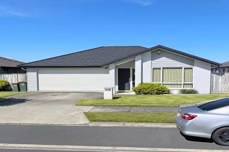 Photo of property in 70 Arion Road, Takanini, 2112