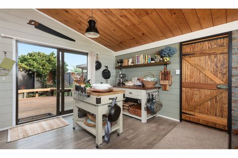 Photo of property in 3 Pamir Place, Welcome Bay, Tauranga, 3112