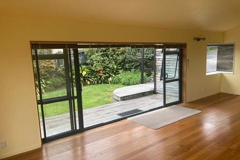 Photo of property in 117 Bradbury Road, Botany Downs, Auckland, 2010