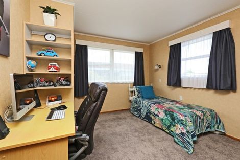 Photo of property in 2/408 Avenue Road West, Hastings, 4122