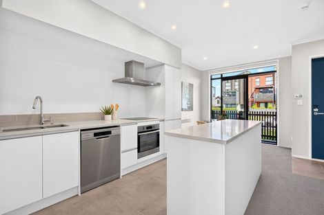 Photo of property in 46 Hobsonville Point Road, Hobsonville, Auckland, 0616