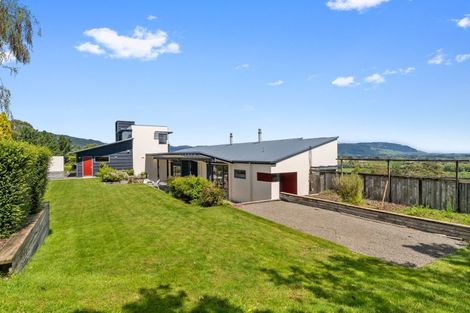 Photo of property in 62 Sunglo Terrace, Otaki, 5512