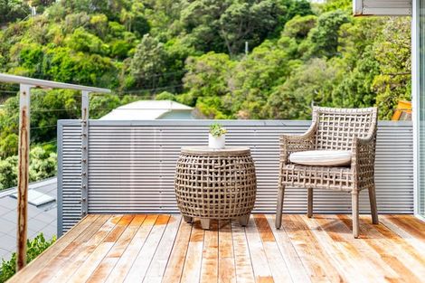 Photo of property in 124 Townsend Road, Miramar, Wellington, 6022