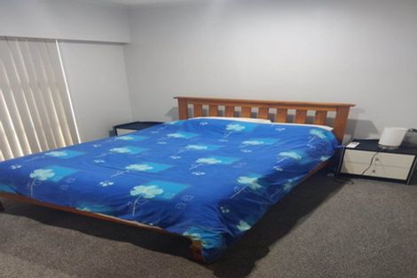 Photo of property in 20 Sunnypark Avenue, Rosehill, Papakura, 2113