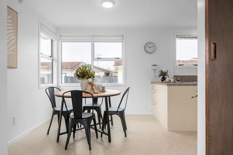 Photo of property in 28 Hyde Avenue, Nawton, Hamilton, 3200
