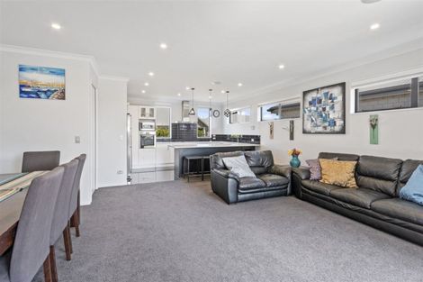 Photo of property in 33 Gartrell Road, Wigram, Christchurch, 8042