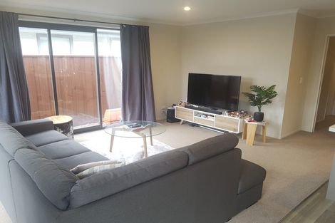 Photo of property in 18 William Dawson Crescent, Wigram, Christchurch, 8025