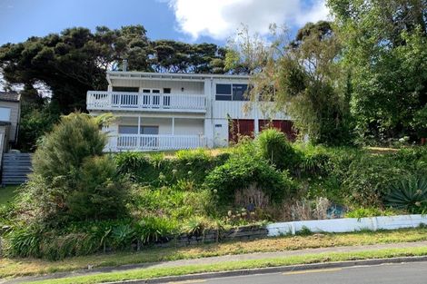 Photo of property in 80 Hadfield Street, Beach Haven, Auckland, 0626