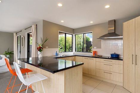 Photo of property in 40a Ngataringa Road, Devonport, Auckland, 0624