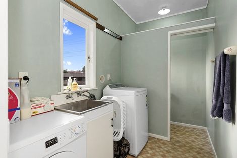 Photo of property in 32 Grandview Road, Nawton, Hamilton, 3200