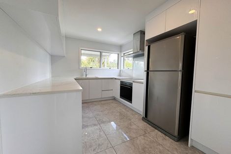 Photo of property in 20 Camphora Place, Ranui, Auckland, 0612