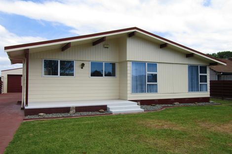Photo of property in 20 Tawhara Place, Edgecumbe, 3120