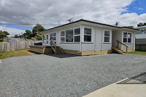 Photo of property in 15a Sumner Place, Te Kamo, Kamo, 0112