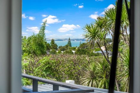 Photo of property in 27 Macnay Way, Murrays Bay, Auckland, 0630
