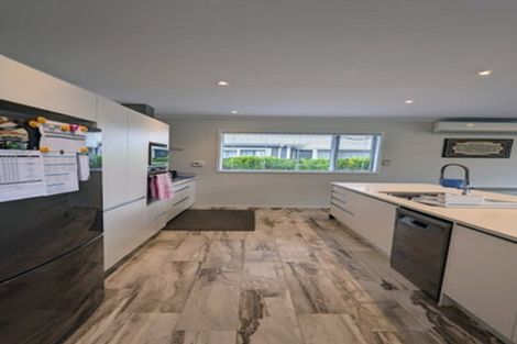 Photo of property in 12 Aro Mato Place, Huapai, Kumeu, 0810