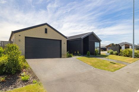 Photo of property in 60 William Nicholls Drive, Belfast, Christchurch, 8051
