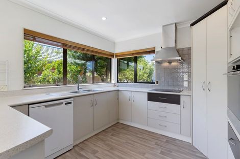 Photo of property in 24 Golden Courie Close, Papamoa Beach, Papamoa, 3118