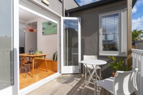 Photo of property in 491 Point Chevalier Road, Point Chevalier, Auckland, 1022