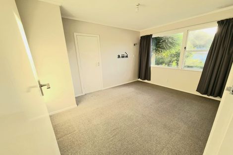 Photo of property in 9 Damian Grove, Waterloo, Lower Hutt, 5011