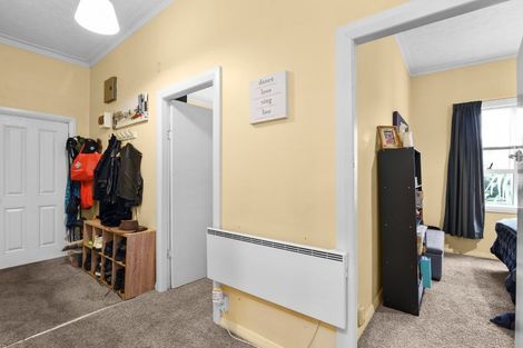 Photo of property in 33 Beresford Street, Kaikorai, Dunedin, 9010