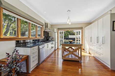 Photo of property in 3 Glamis Avenue, Strathmore Park, Wellington, 6022