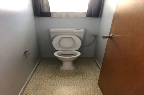 Photo of property in 18 Anich Road, Massey, Auckland, 0614