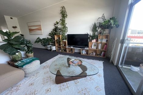 Photo of property in 6/3 Ngahura Street, Eden Terrace, Auckland, 1021