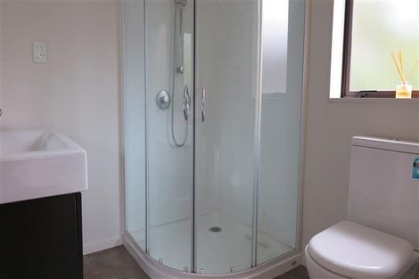 Photo of property in 11 Waimoko Glen, Swanson, Auckland, 0612