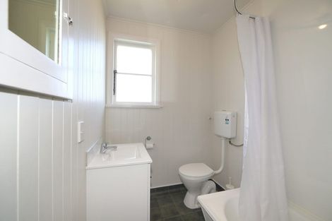 Photo of property in 69 Racecourse Road, Waipukurau, 4200