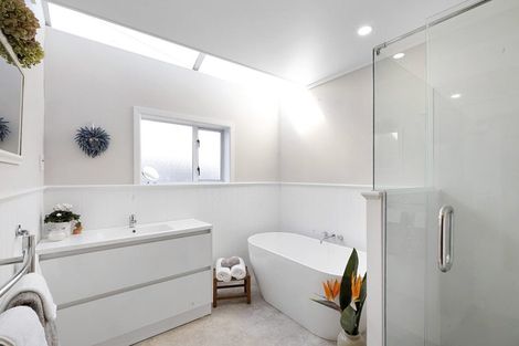 Photo of property in 28c Glen Almond Street, New Plymouth, 4310