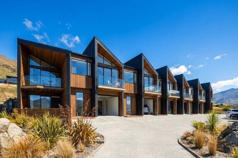 Photo of property in 30 Studholme Road, Wanaka, 9382