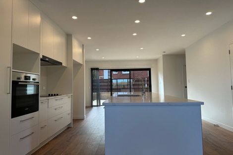 Photo of property in 40b Knightsbridge Drive, Forrest Hill, Auckland, 0620