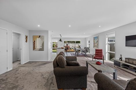 Photo of property in 2 Cecilia Place, Papamoa Beach, Papamoa, 3118