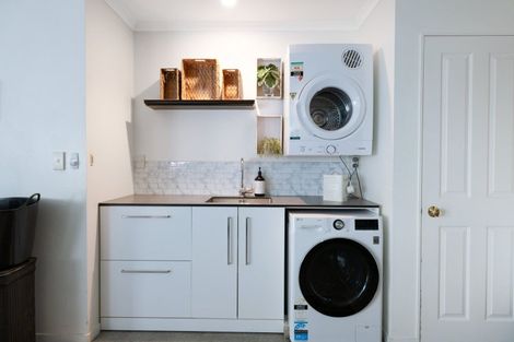 Photo of property in 37 Canon Road, Tanners Point, Katikati, 3170