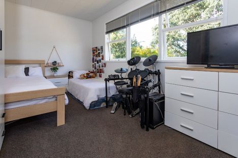 Photo of property in 114 Chartwell Avenue, Whangamata, 3620