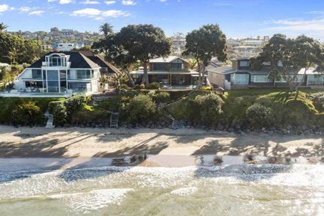 Photo of property in 18a Marellen Drive, Red Beach, 0932