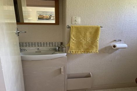 Photo of property in 39a Waitohu Road, York Bay, Lower Hutt, 5013