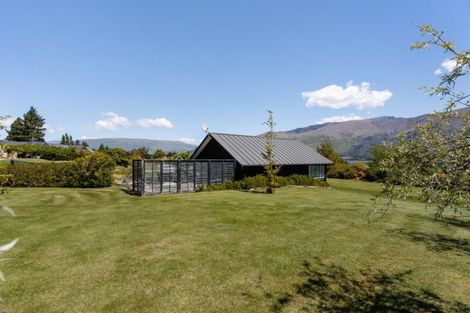 Photo of property in 38 Ridgecrest, Wanaka, 9305