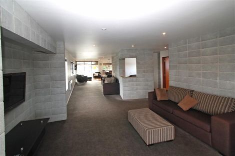 Photo of property in 2/84 Young Street, New Plymouth, 4310