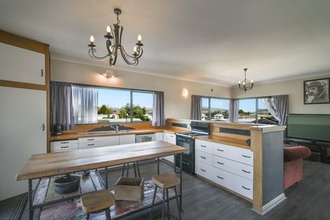 Photo of property in 912 Ellison Road, Parkvale, Hastings, 4122