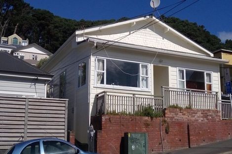Photo of property in 115 Austin Street, Mount Victoria, Wellington, 6011