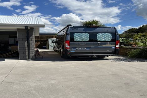 Photo of property in 55 Athenree Road, Athenree, Katikati, 3177